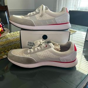 Gently used swims sneaker size 10
